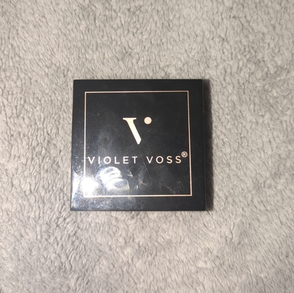 ✨Violet Voss blush
